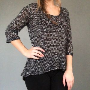 3/4 Sleeved Shirt with Mesh Cutout - LIKE NEW